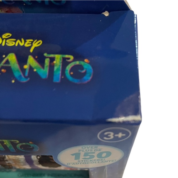 Disney Encanto 150 Stickers 4 Rolls - Picture 4 of 5